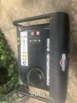 Briggs & Stratton P2400 Portable Petrol Invertor Generator Used Twice only