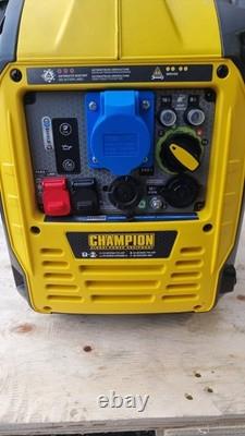 Champion 3000W Atom Fusion Dual Fuel Inverter Suitcase Boat Camping Generator