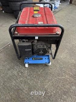 Clarke FG3050 Portable Petrol-powered Generator