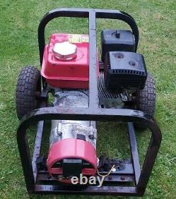 Honda Clone Petrol generator 240V and 12v