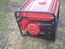 Honda EB3000X Portable Petrol Generator 3.5KVA 110v/240v Outputs- New