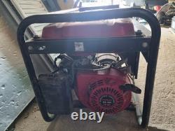 Honda EM4500 Portable Petrol Generator, barely Used, Ready To Go
