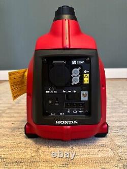 Honda EU10i 1000W portable inverter generator + Service kit