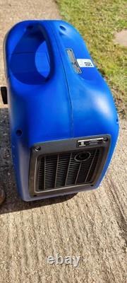 Hyundai HY3000SI Portable Suitcase Inverter Generator 2800W Low Noise 4 Stroke