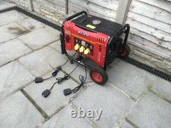 Macafer 3.5kva petrol generator with 3x 240v outlet sockets