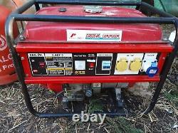 Sinopower 2.8GF-3 Dual Fuel LPG & Petrol Generator 2.8kW + Propane Gas Bottle