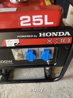 Générateur HONDA 3000w essence peu utilisé bonne affaire très bon état 3,0kw