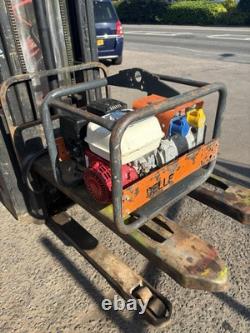 Générateur à cadre ouvert empilable à essence Altrad Belle GPX 3400