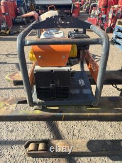 Générateur à cadre ouvert empilable à essence Altrad Belle GPX 3400