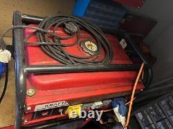 Générateur à essence 2,8 KVA d'occasion GWO