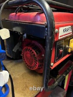 Générateur à essence 2,8 KVA d'occasion GWO