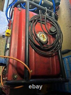 Générateur à essence 2,8 KVA d'occasion GWO