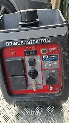Générateur à essence Briggs & Stratton P2400 PowerSmart Series 2400W