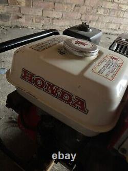 Générateur à essence Honda EG 1900 X 240v/110v en bon état, fonctionne