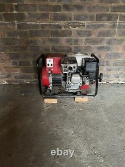 Générateur à essence Honda EG 1900 X 240v/110v en bon état, fonctionne
