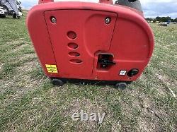 Générateur d'onduleur Clarke Power Inverter 1000W Essence IG1000 Portable 230V Rouge Noir