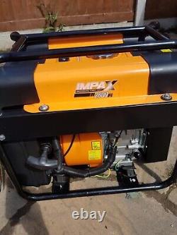 Générateur d'onduleur portable à essence IMPAX 2800W noir et orange, utilisé deux fois