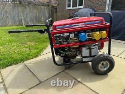 Générateur essence portable Clarke FG5100ES 5,5KVA avec démarrage électrique 230v / 115v
