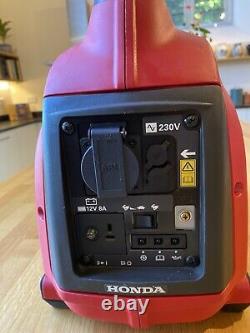 Générateur portable Honda EU10i 1.0kw, 8 mois d'ancienneté, moins de 20 heures d'utilisation