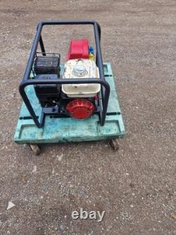 Générateur portable à essence Honda GX160