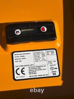 Générateur portable à essence de 240 volts Wolf Power WP2500LR tout neuf