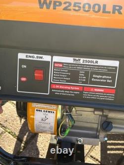 Générateur portable à essence de 240 volts Wolf Power WP2500LR tout neuf